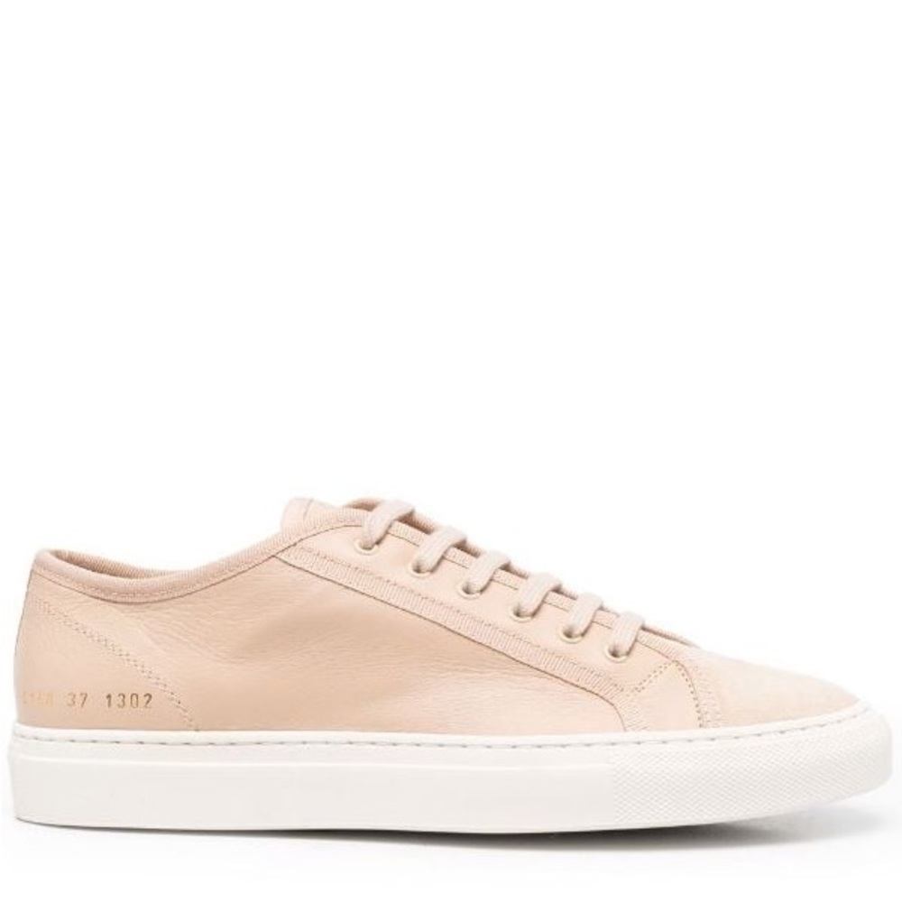 Common projects sneakers